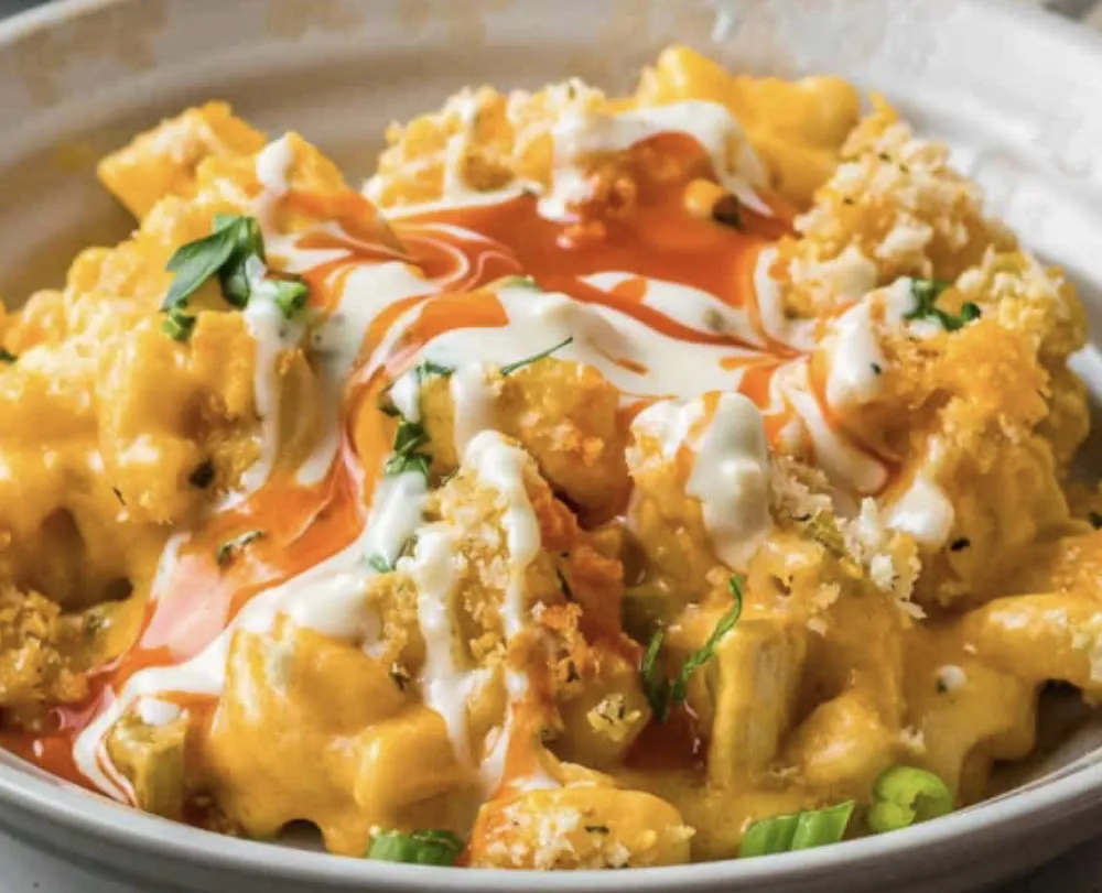 Buffalo Chicken Ranch Mac and Cheese